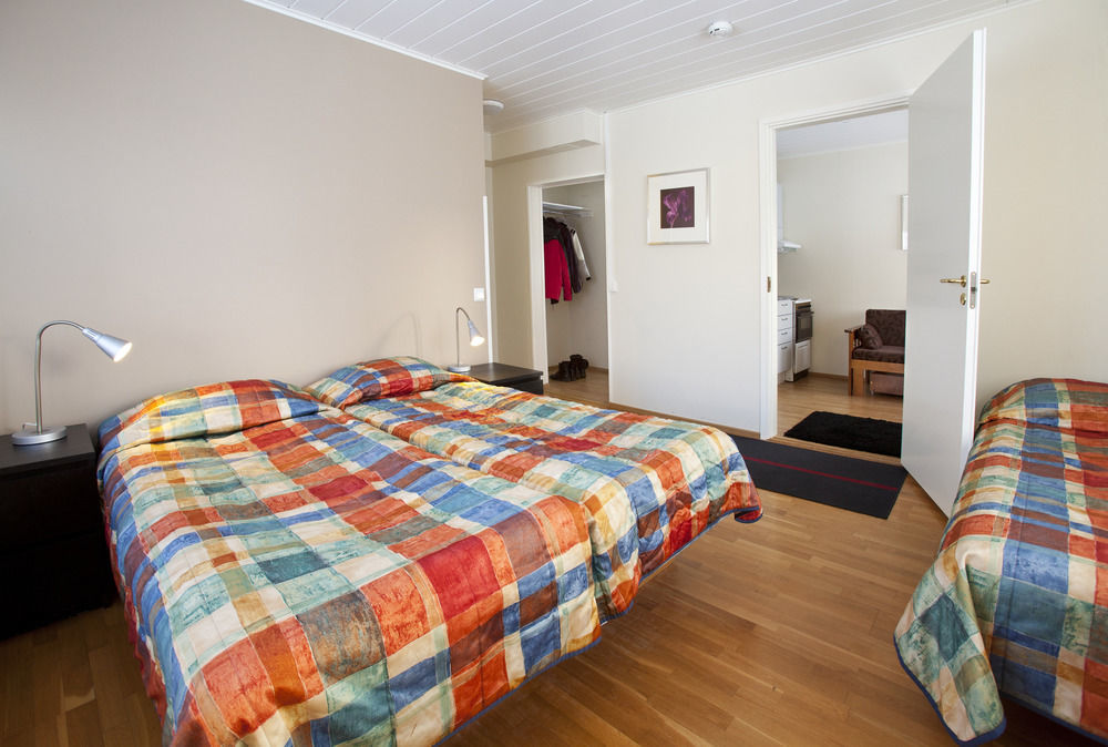Hotel Aakenus Рованиеми Екстериор снимка