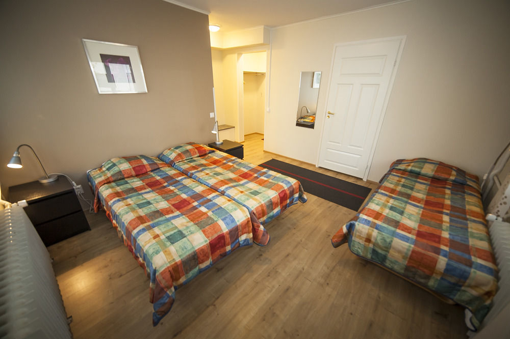 Hotel Aakenus Рованиеми Екстериор снимка