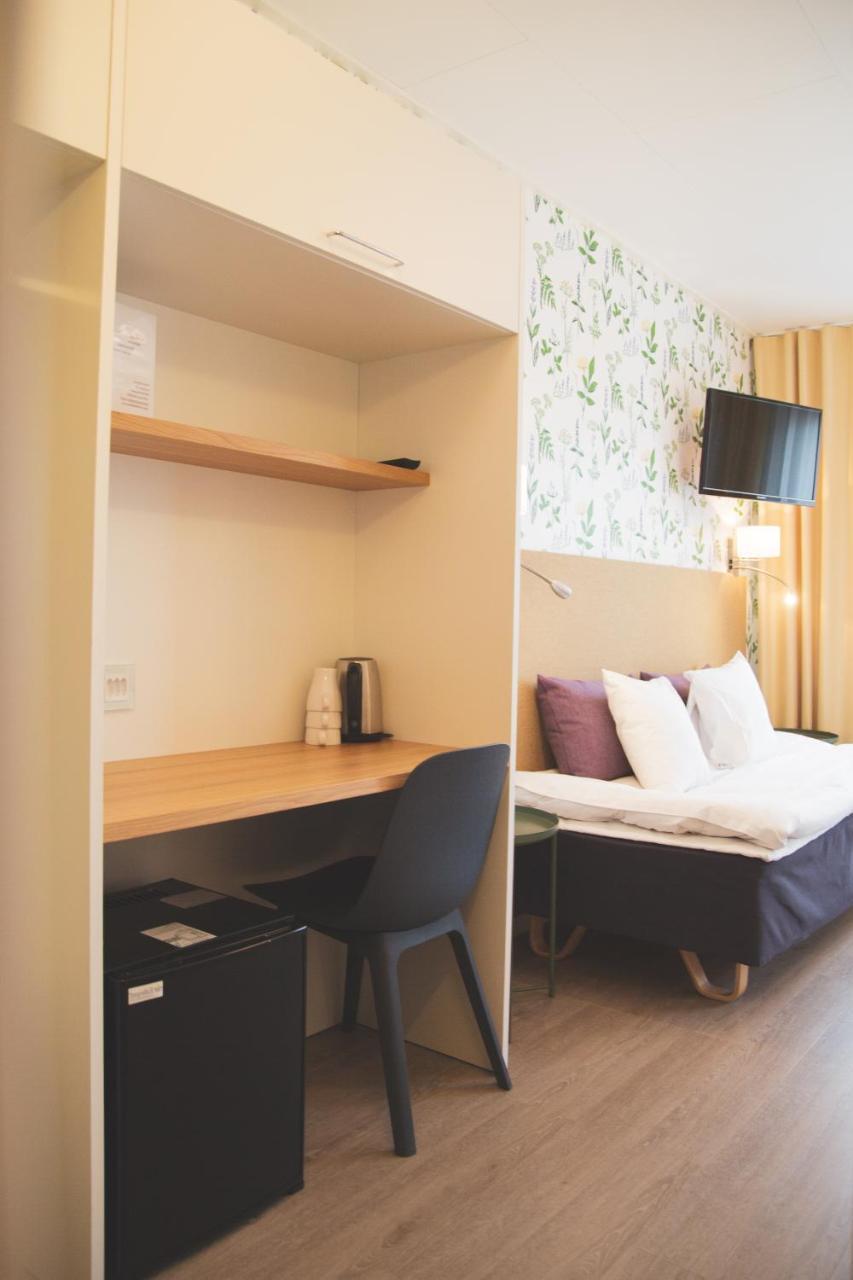 Hotel Aakenus Рованиеми Екстериор снимка