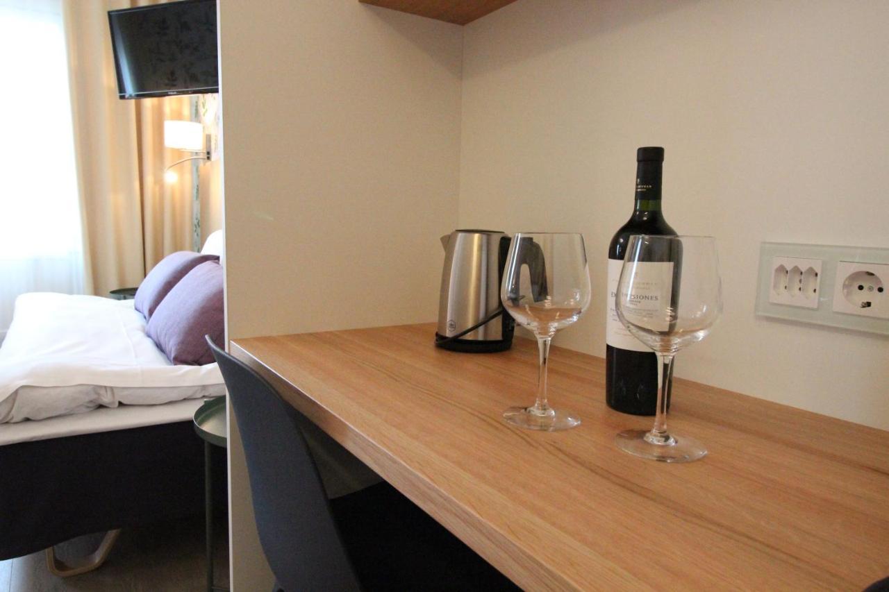 Hotel Aakenus Рованиеми Екстериор снимка