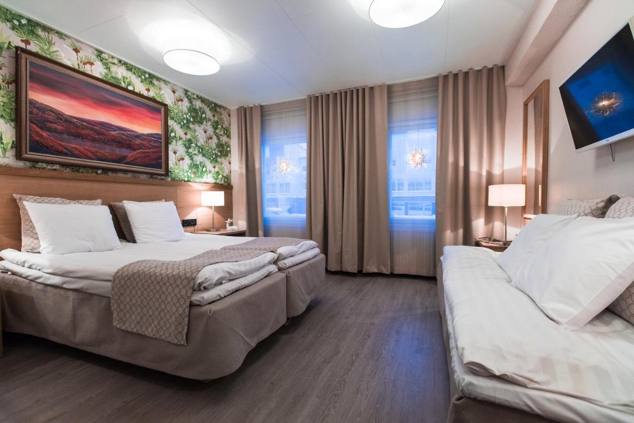 Hotel Aakenus Рованиеми Екстериор снимка