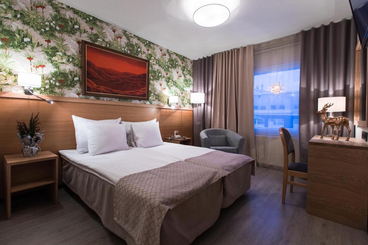 Hotel Aakenus Рованиеми Екстериор снимка
