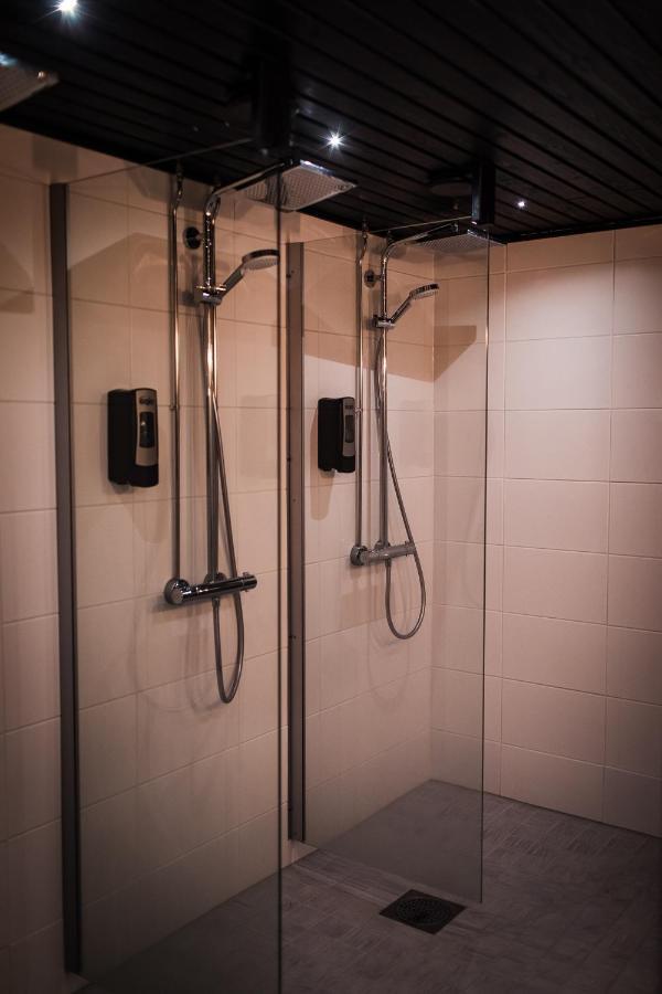 Hotel Aakenus Рованиеми Екстериор снимка