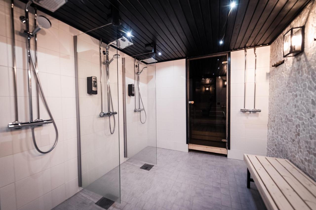 Hotel Aakenus Рованиеми Екстериор снимка