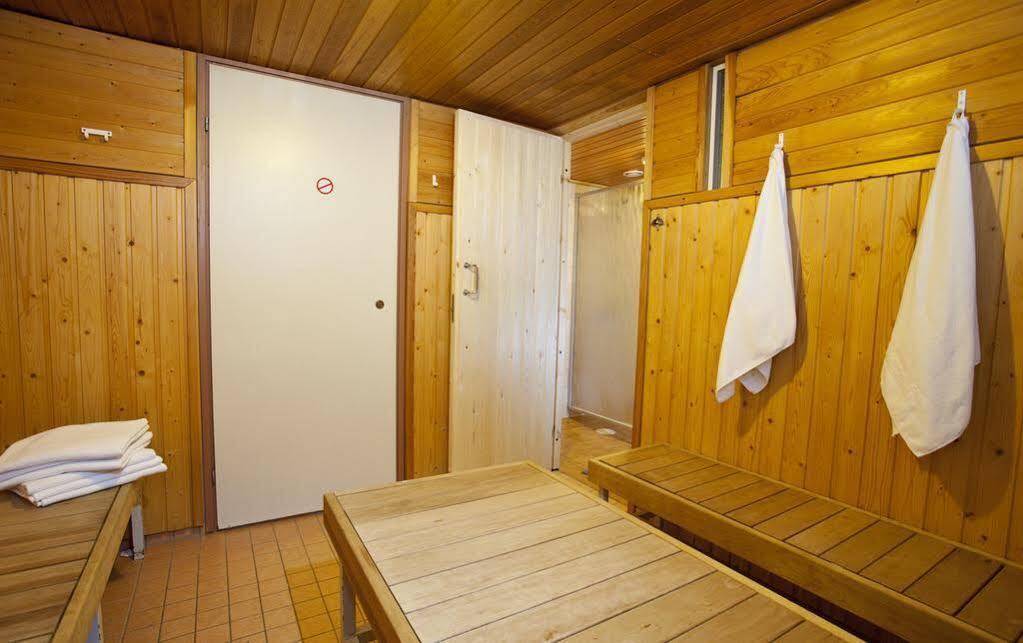 Hotel Aakenus Рованиеми Екстериор снимка